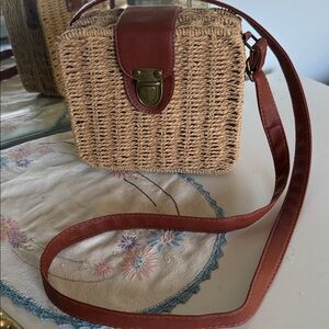 Small Wicker Box Bag